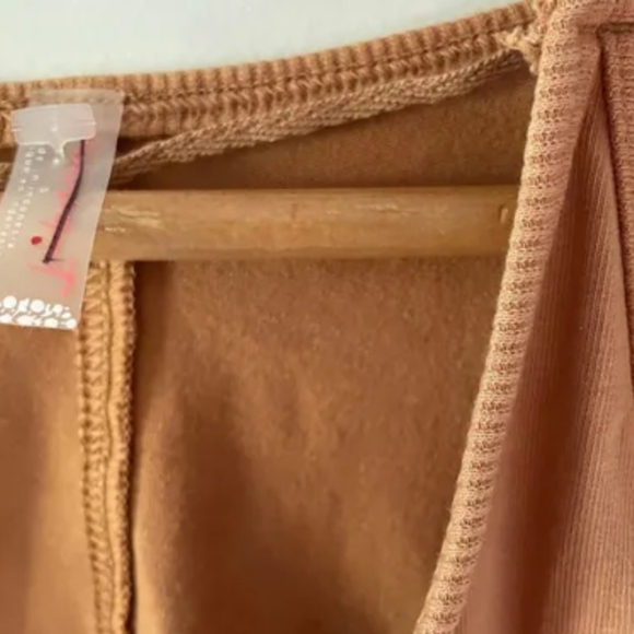 FP Free People Movement Shortsie and Shrug Set - Picture 3 of 6